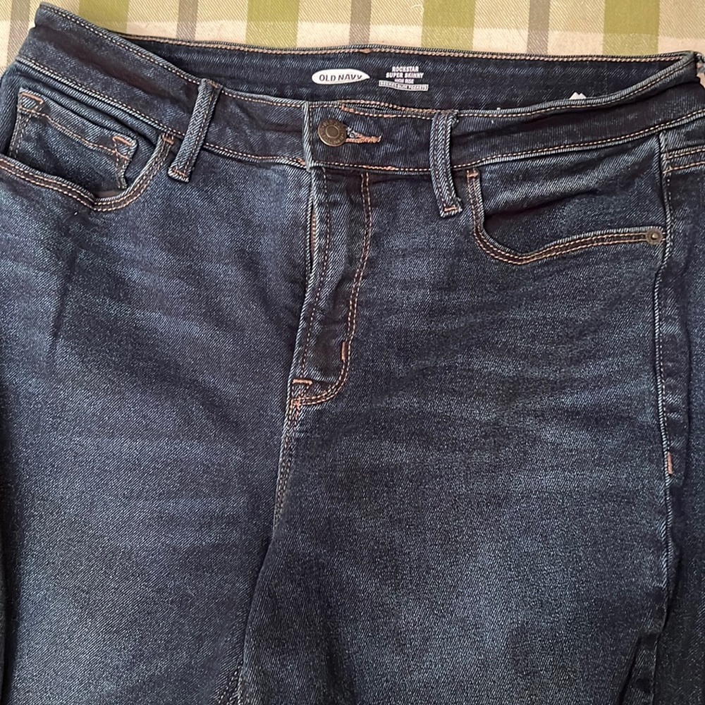 Old Navy Dark Wash Rockstar Super Skinny High Rise- secret slim pockets